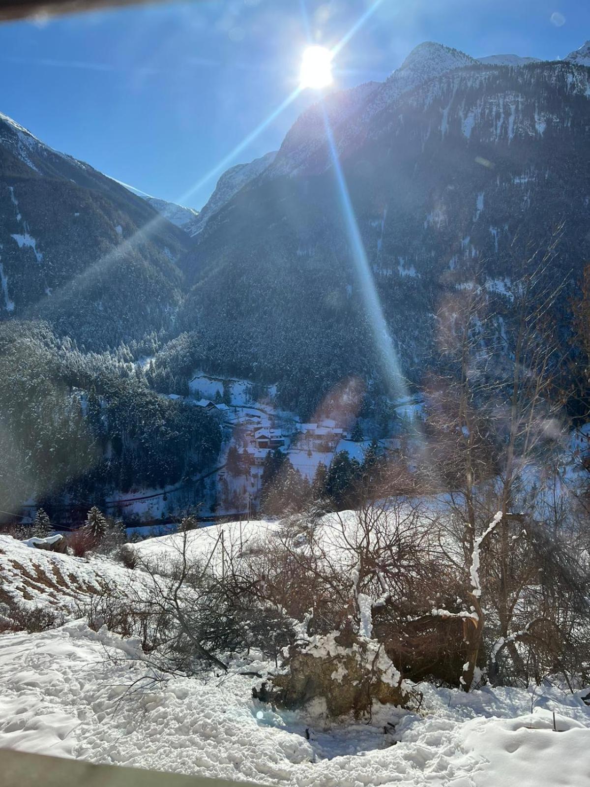 Chasa Crusch Otel Sent Dış mekan fotoğraf