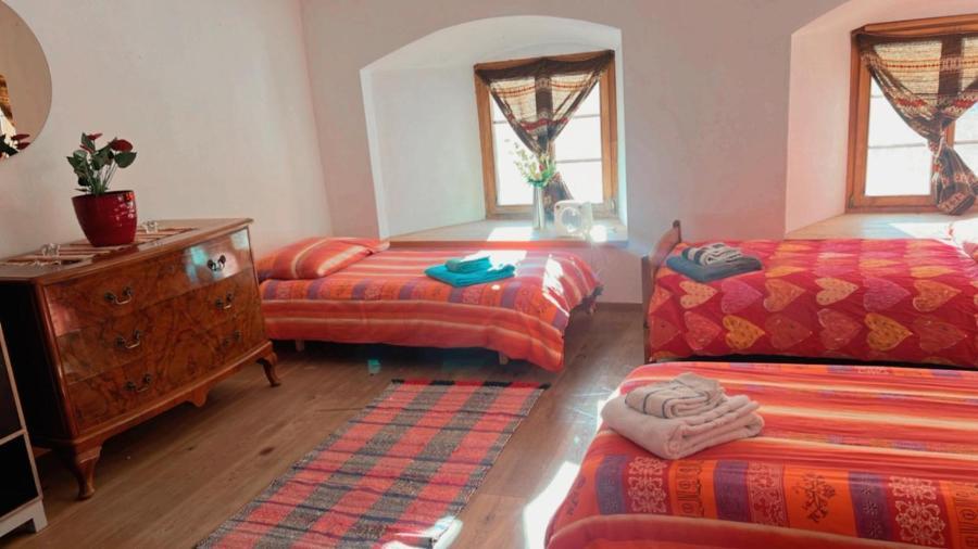 Chasa Crusch Otel Sent Dış mekan fotoğraf